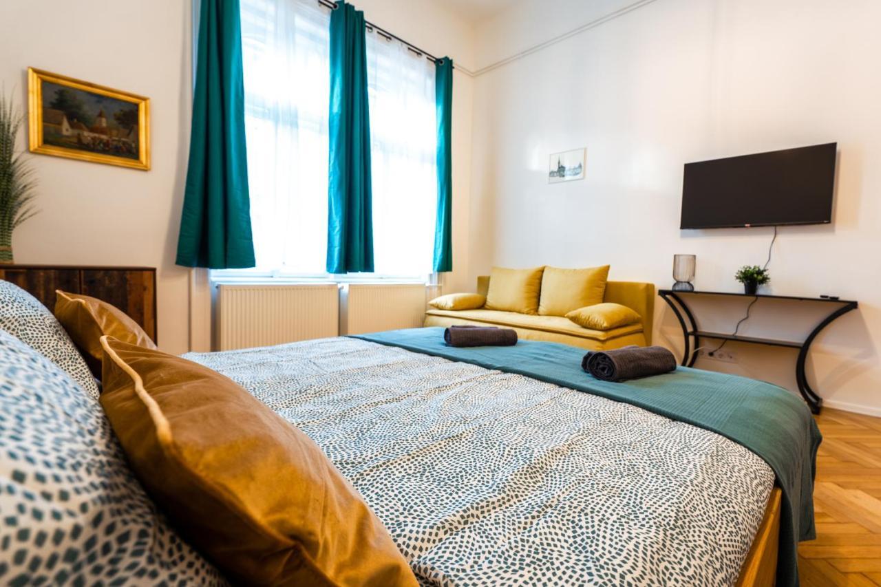 Palace Quarter Suite Budapeszt Zewnętrze zdjęcie